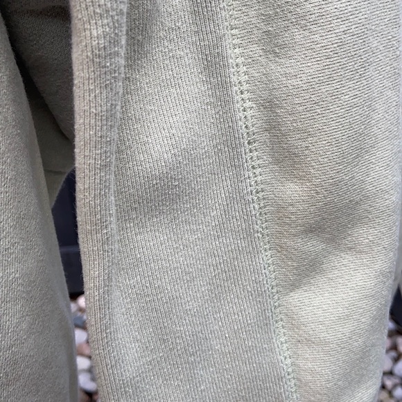 Green Champion crew neck sweater - Picture 7 of 7